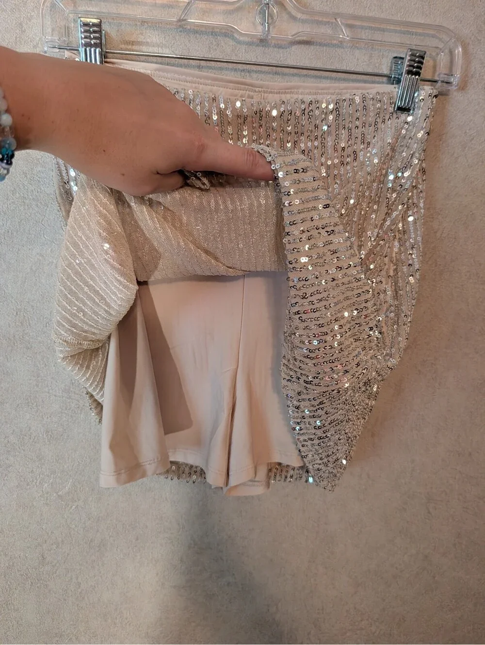 ABERCROMBIE champagne sequin mini skirt sz XS